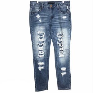 Hollywood & Vine size 9 jeans
